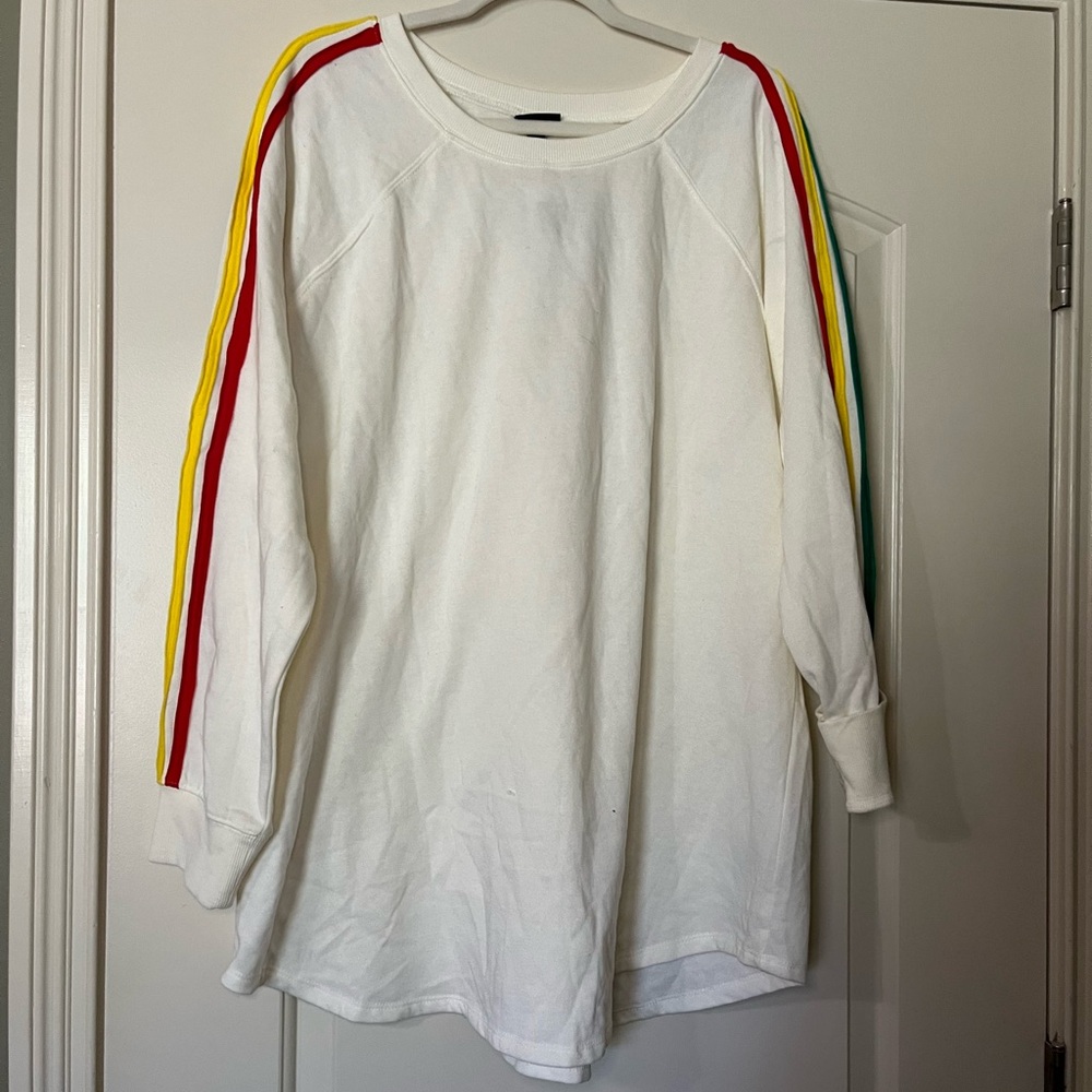 Torrid Tunic Sweatshirt Fleece Rainbow Ivory 2 2X 18-20 NWT